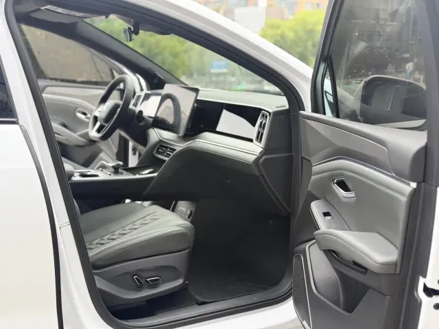 BYD Song L DM-i — Фото автомобиля 7