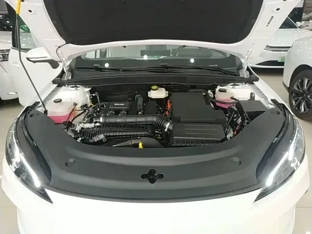 BYD Seal 05 DM-i — Фото автомобиля 19
