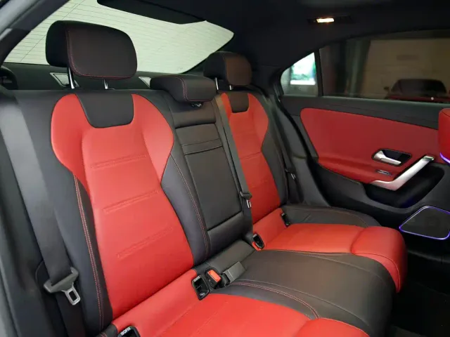 Mercedes-Benz A-Class AMG — Фото автомобиля 12