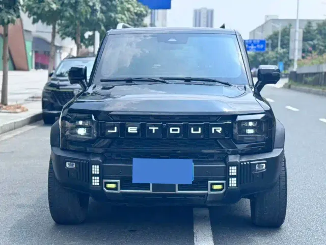 Jetour T2 — Фото автомобиля 2