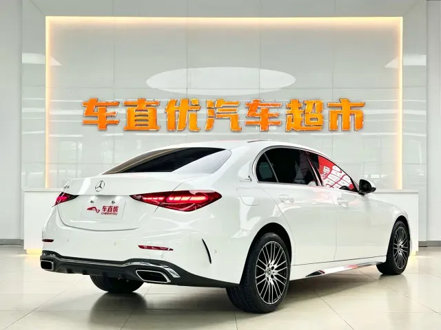 Mercedes-Benz C-Class — Фото автомобиля 5