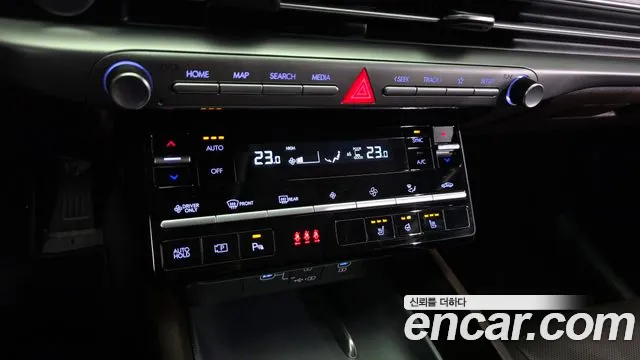 Hyundai Grandeur GN7 — Фото автомобиля 23