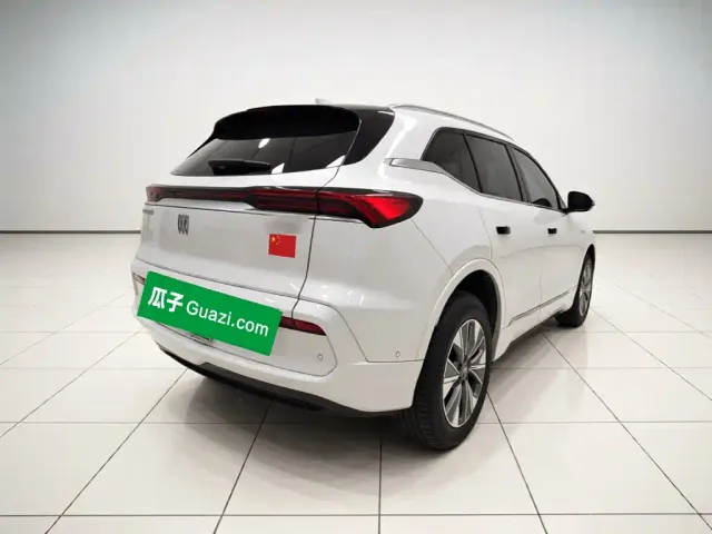 Buick E5 — Фото автомобиля 6