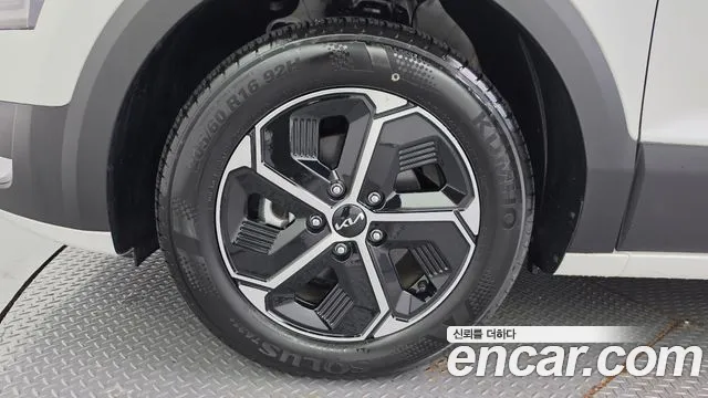 Kia Niro The All New — Фото автомобиля 5