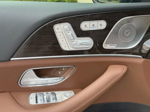 Mercedes-Benz GLE-Class — Фото автомобиля 12