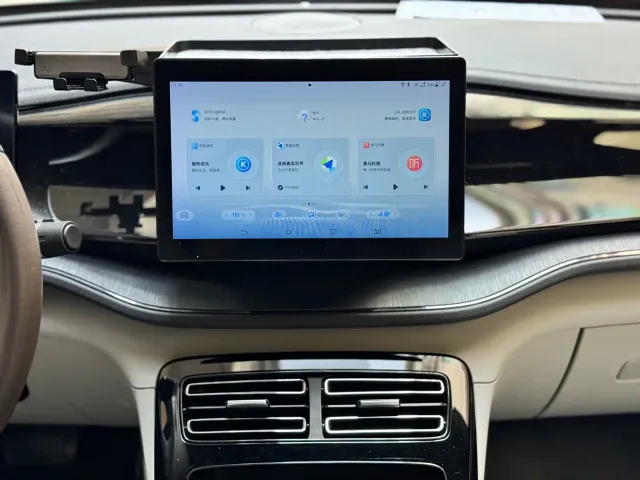 BYD Qin PLUS — Фото автомобиля 9