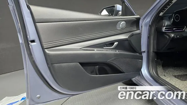 Hyundai Avante CN7 — Фото автомобиля 13