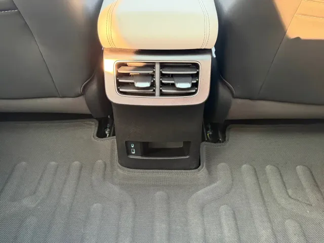 BYD Seal 06 — Фото автомобиля 16