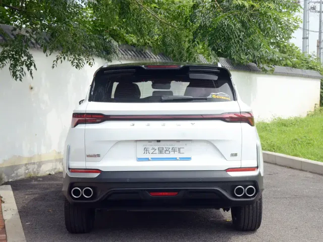 Geely Binyue — Фото автомобиля 10