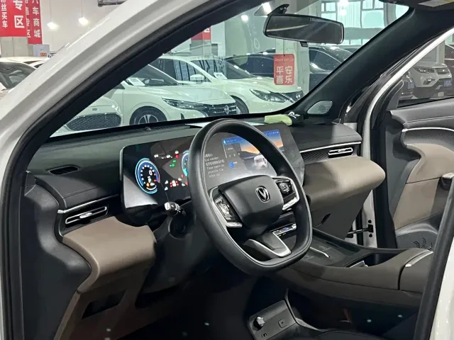 Changan CS55 Plus — Фото автомобиля 10