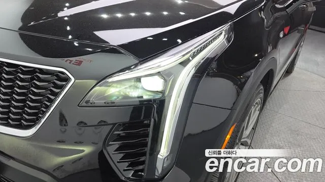 Cadillac XT4 2.0 Sport AWD — Фото автомобиля 22