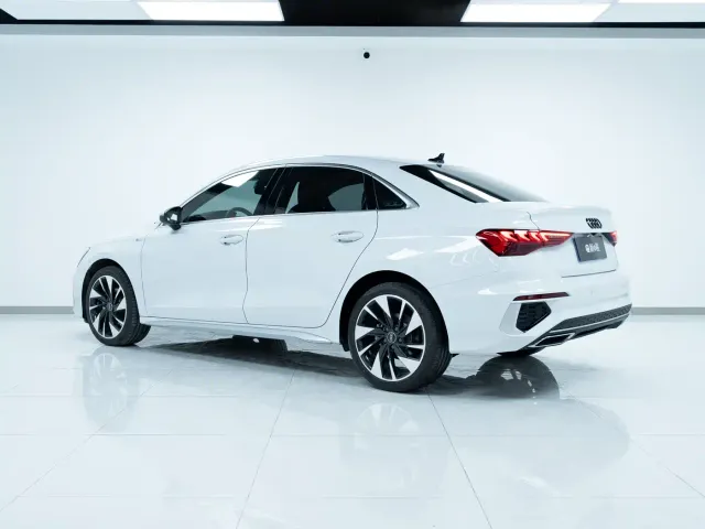 Audi A3 — Фото автомобиля 4