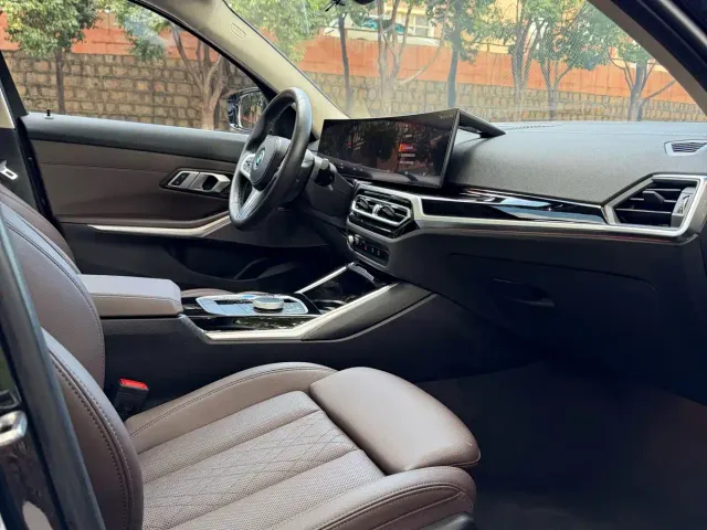 BMW i3 — Фото автомобиля 18