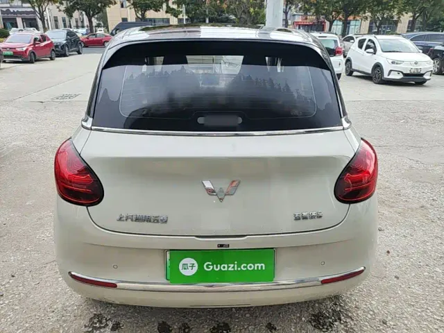 Wuling Bingo — Фото автомобиля 5