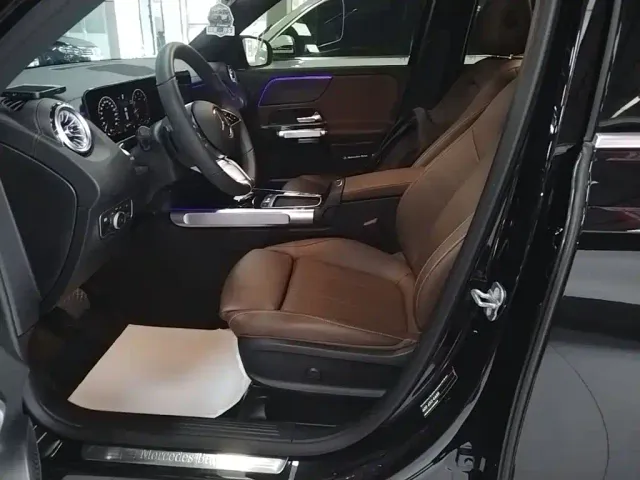 Mercedes-Benz GLB-Class — Фото автомобиля 14