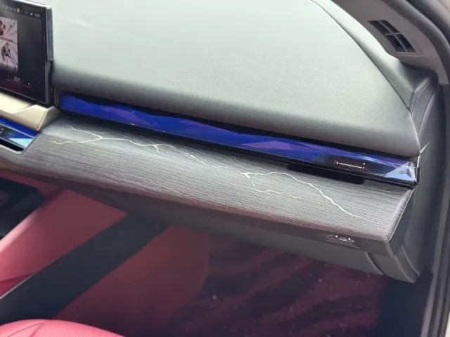 BMW 5 Series — Фото автомобиля 12