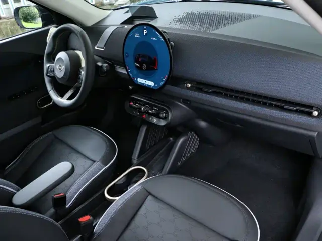 MINI Electric MINI ACEMAN — Фото автомобиля 9