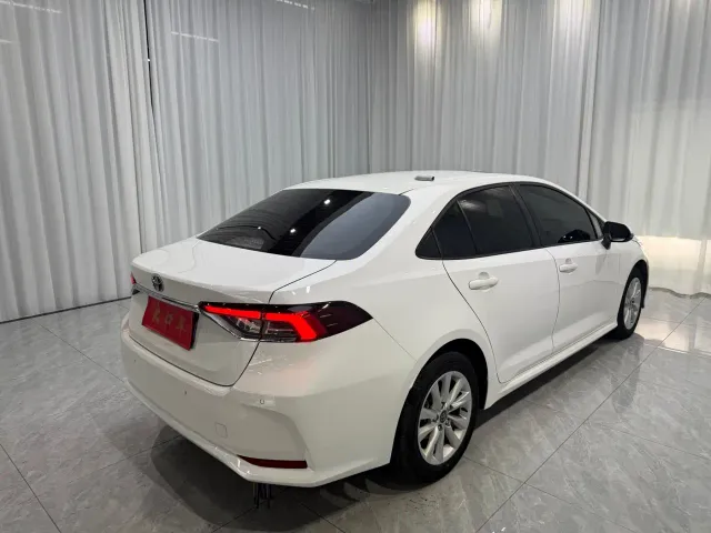 Toyota Corolla — Фото автомобиля 4
