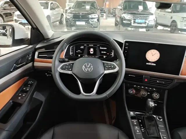 Volkswagen Bora — Фото автомобиля 10