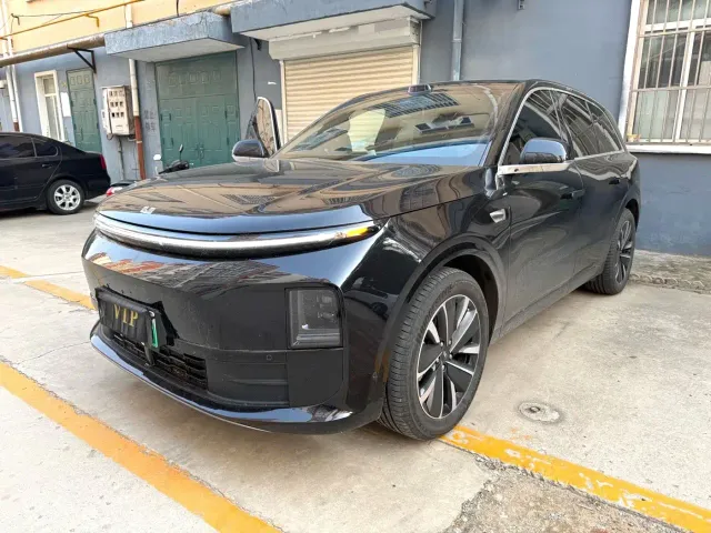 Фотография автомобиля — Li Auto L6
