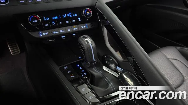 Hyundai AVANTE — Фото автомобиля 9