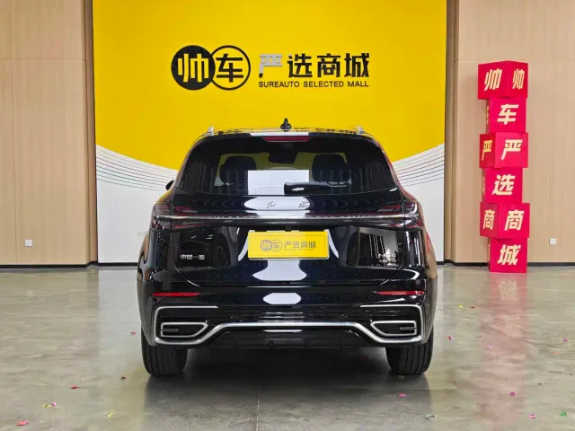 Hongqi HS5 — Фото автомобиля 4