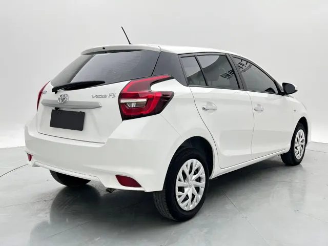 Toyota Vios FS — Фото автомобиля 6