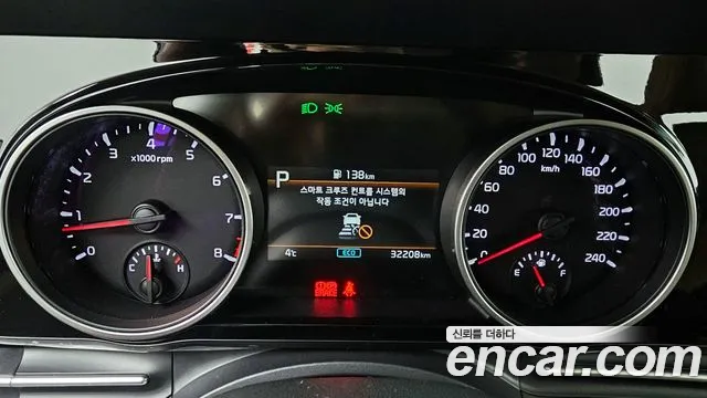 Kia Canival Carnival 4 поколение Бензин 9 мест Prestige — Фото автомобиля 8
