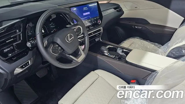Lexus RX — Фото автомобиля 10