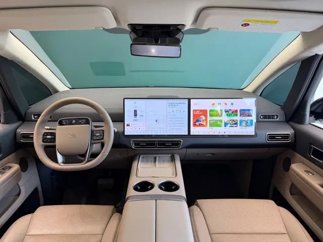 Li Auto MEGA — Фото автомобиля 11