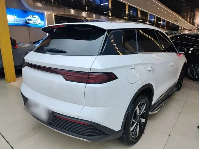 BYD Song Pro — Фото автомобиля 6