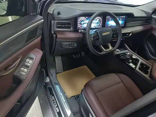 Jetour X90 Plus — Фото автомобиля 15