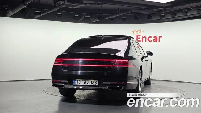 Genesis G90 Бензин 3.5 Turbo e-S/C AWD LWB — Фото автомобиля 3