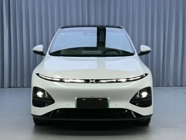 Xpeng G6 — Фото автомобиля 2