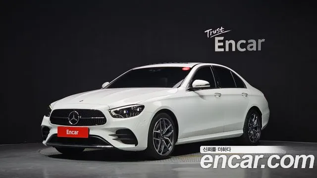 Фотография автомобиля — Mercedes-Benz E-Class W213