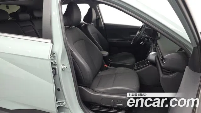 Hyundai Kona SX2 — Фото автомобиля 15