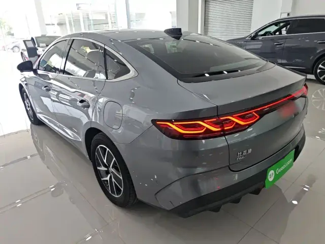 BYD Qin L — Фото автомобиля 4