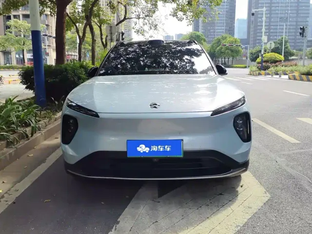 Nio ES6 — Фото автомобиля 2