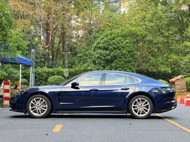 Porsche Panamera — Фото автомобиля 7