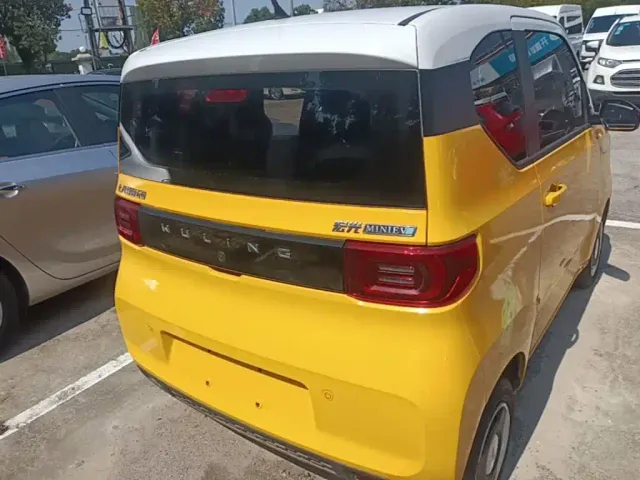 Wuling Hongguang Mini EV — Фото автомобиля 6