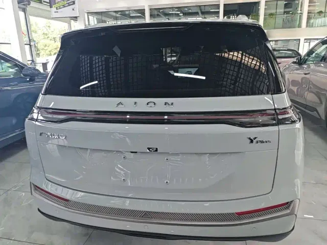 GAC Aion Y — Фото автомобиля 5