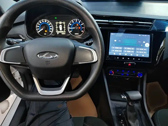 Chery Tiggo 3x — Фото автомобиля 9