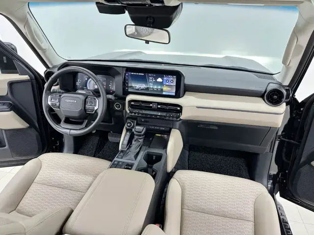 Toyota Prado — Фото автомобиля 14