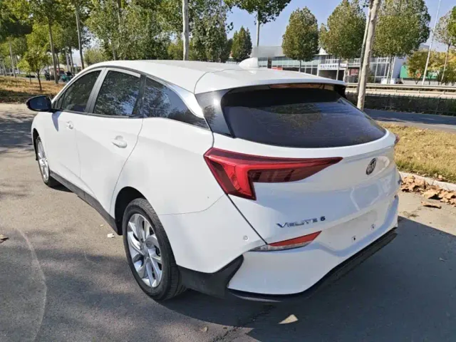 Buick Velite 6 — Фото автомобиля 4