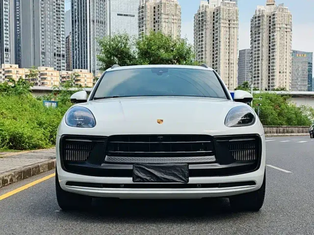 Porsche Macan — Фото автомобиля 2
