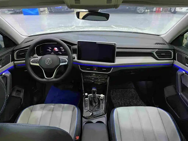 Volkswagen Tayron GTE Plug-in Hybrid — Фото автомобиля 8