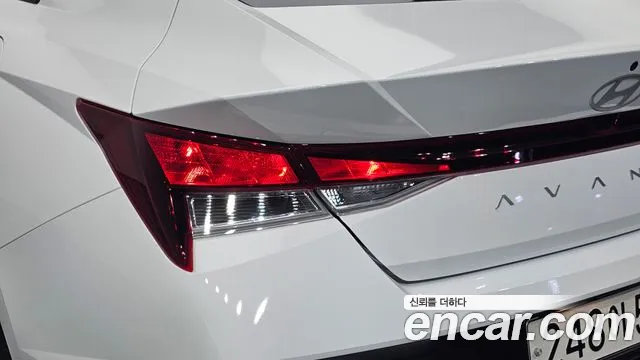 Hyundai AVANTE Новый Avante (CN7) — Фото автомобиля 20