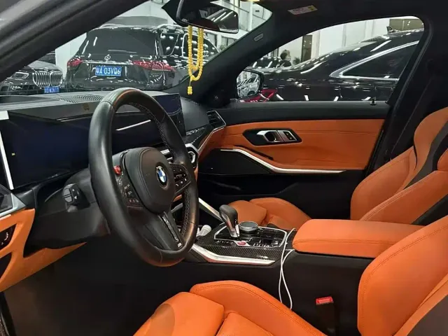 BMW M3 — Фото автомобиля 4