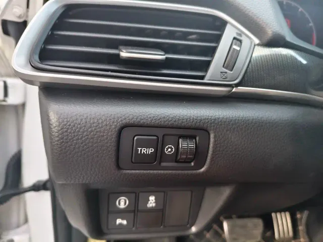 Honda Accord — Фото автомобиля 9