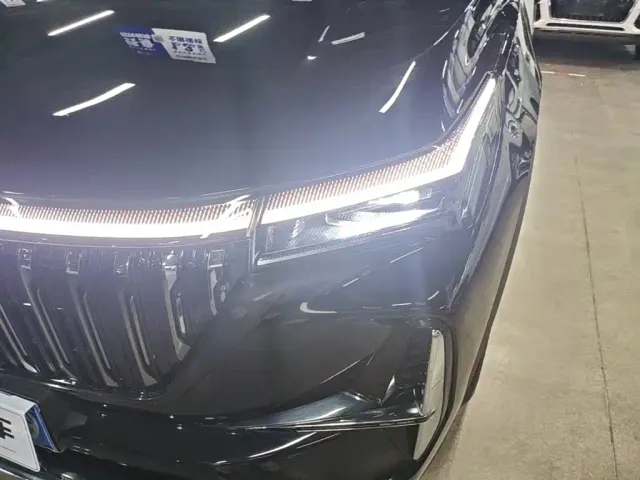 Geely Boyue L — Фото автомобиля 23